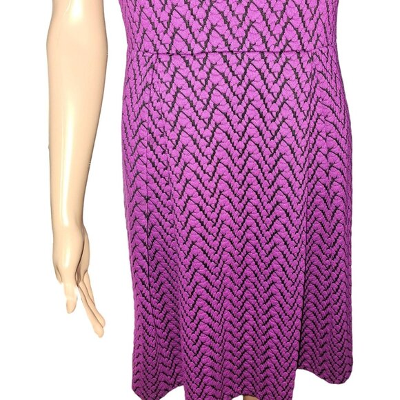 41‎ HAWTHORN | Jace Abstract Chevron Dress - Women | Color: Purple | Size: XS - Picture 8 of 11